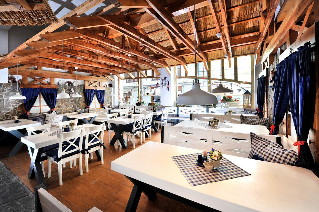 Aplend City Laurinska 11 บราติสลาวา ภายนอก รูปภาพ