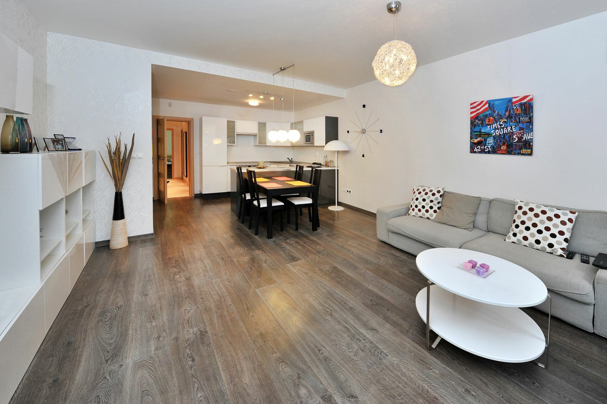 Aplend City Laurinska 11 บราติสลาวา ภายนอก รูปภาพ