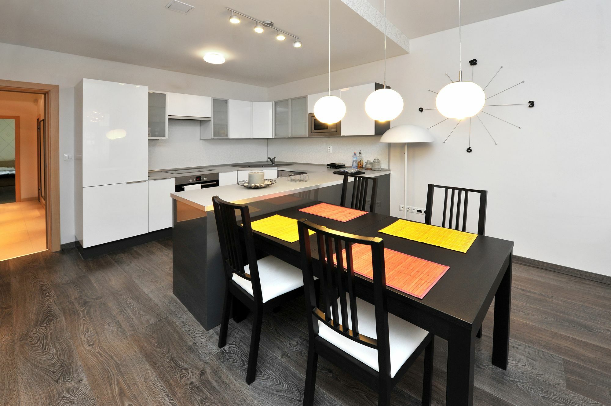 Aplend City Laurinska 11 บราติสลาวา ภายนอก รูปภาพ